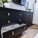Myslbekova 5 *