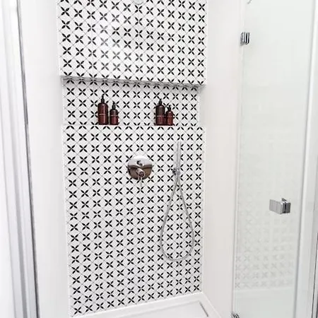 公寓 Myslbekova 5 *