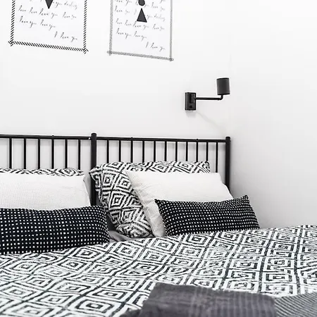 Myslbekova 5 Apartman