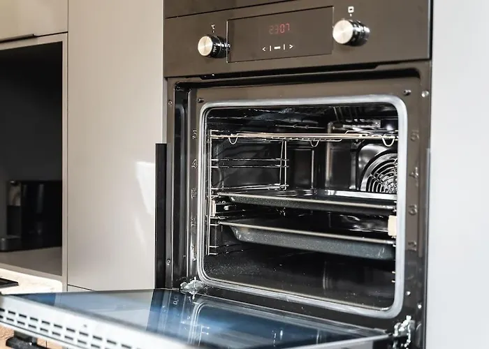 Apartment Myslbekova 5 *