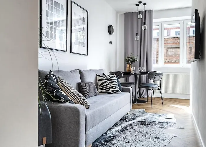 Myslbekova 5 Apartment